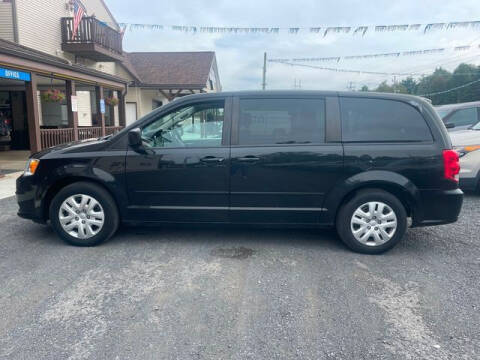 2017 Dodge Grand Caravan for sale at Upstate Auto Sales Inc. in Pittstown NY
