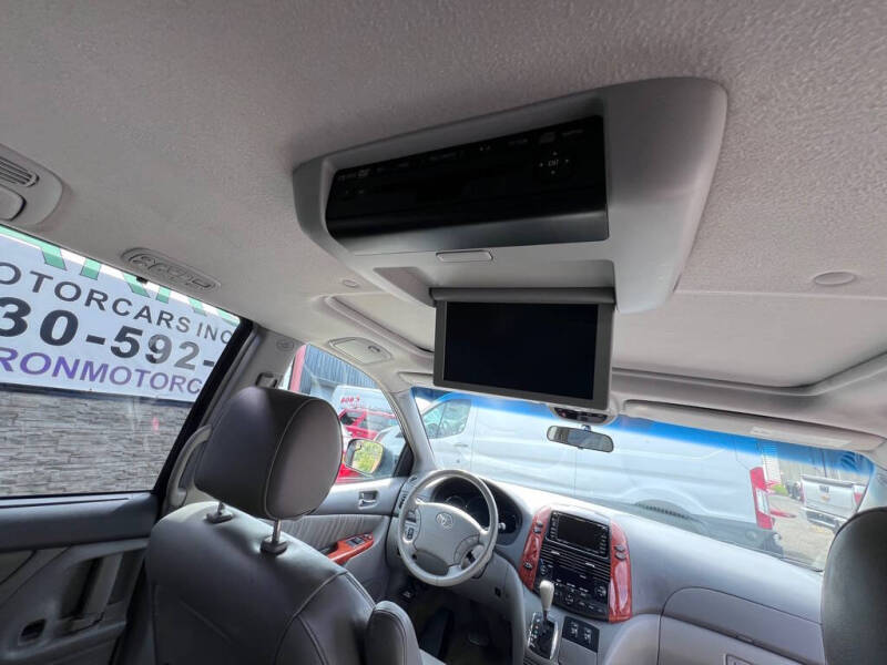 2008 Toyota Sienna XLE