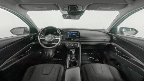 2022 Hyundai Elantra