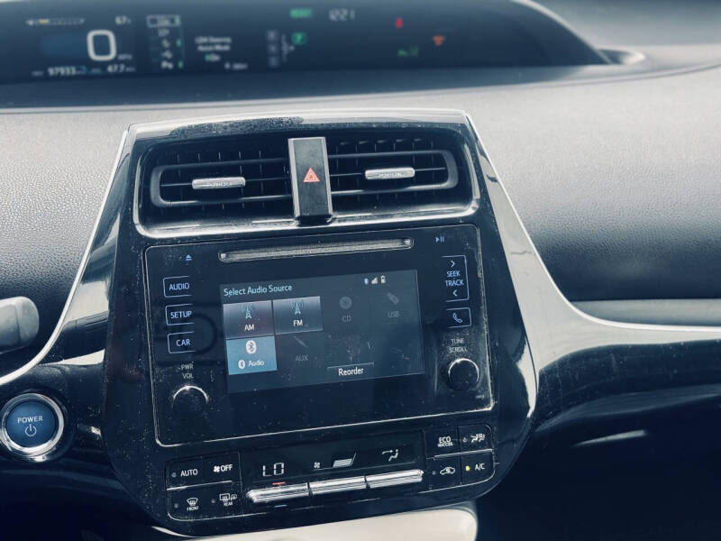 2017 Toyota Prius Two