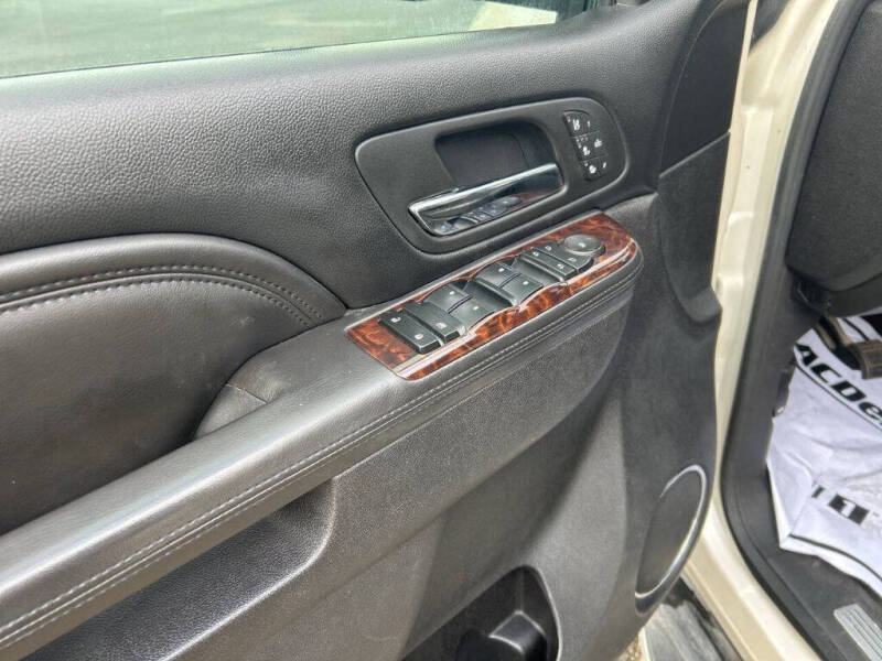 2012 GMC Yukon Denali