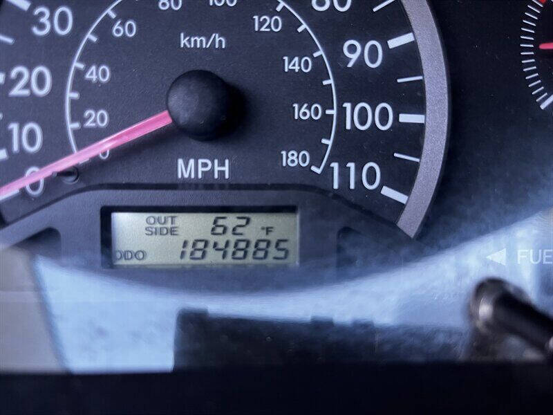 2004 Toyota Corolla CE