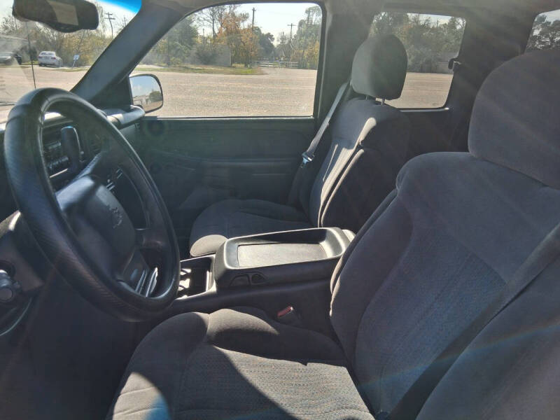 2002 Chevrolet Silverado 1500 LS