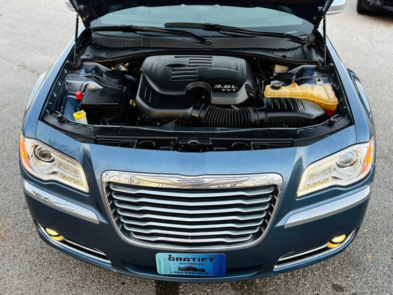 2011 Chrysler 300 Limited