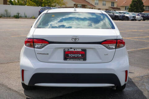 2022 Toyota Corolla LE