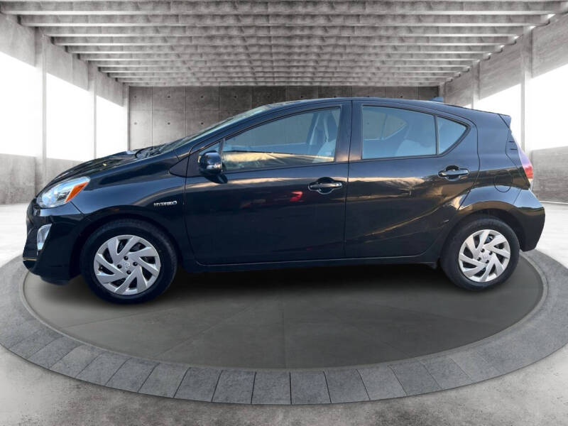 2015 Toyota Prius c One