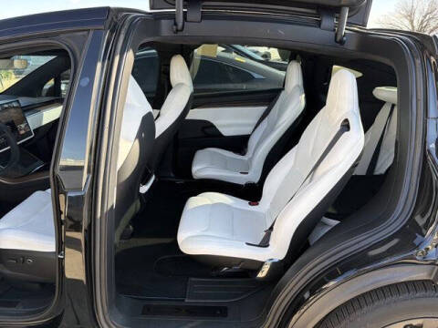 2023 Tesla Model X Standard Range