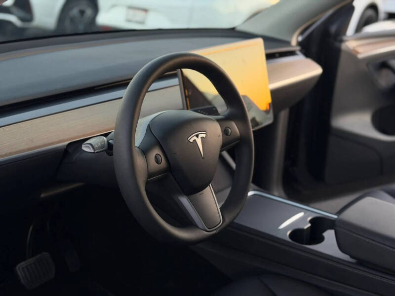 2022 Tesla Model Y Long Range