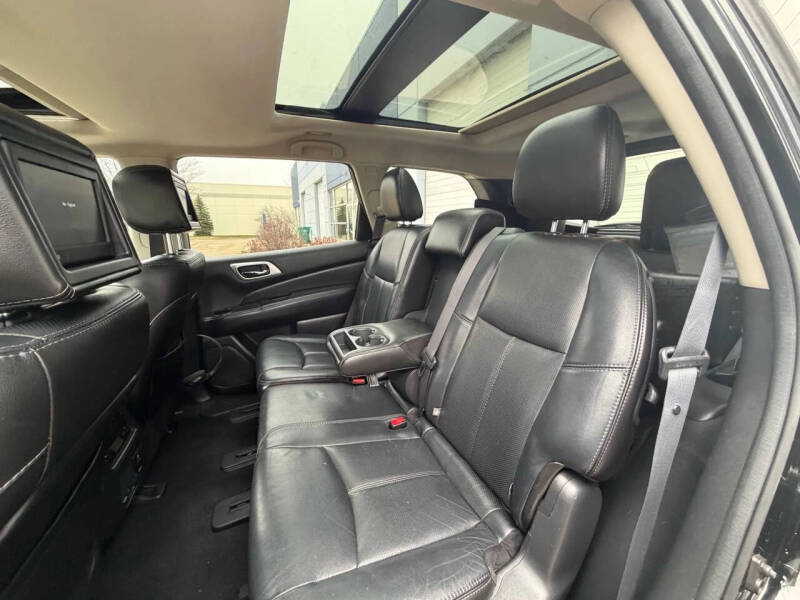 2014 Nissan Pathfinder Platinum