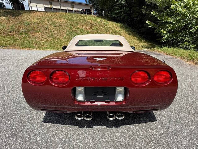 2003 Chevrolet Corvette