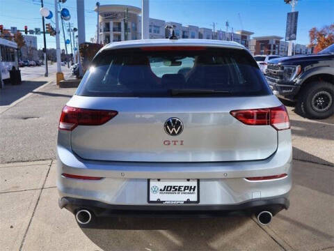 2026 Volkswagen Golf GTI Autobahn