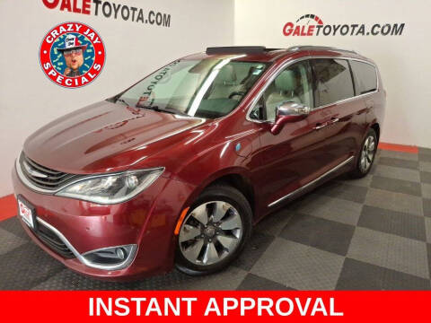 2017 Chrysler Pacifica Hybrid