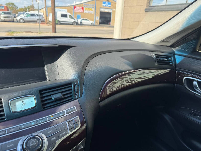 2018 Infiniti Q70 3.7 Luxe