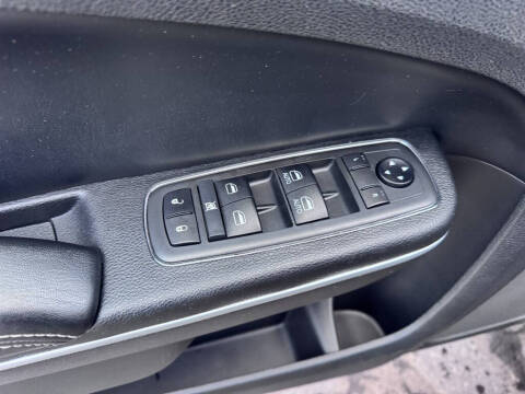 2021 Chrysler 300 S V6