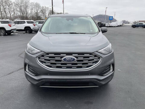 2024 Ford Edge Titanium
