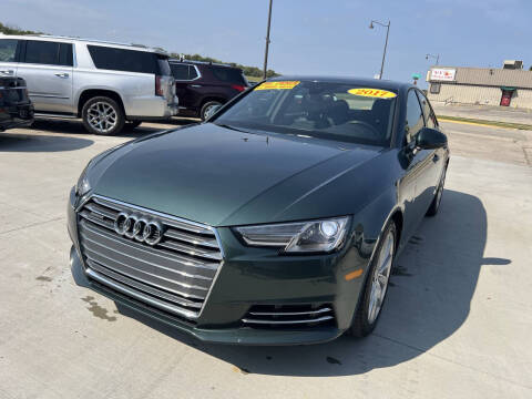 2017 Audi A4 2.0T quattro Premium