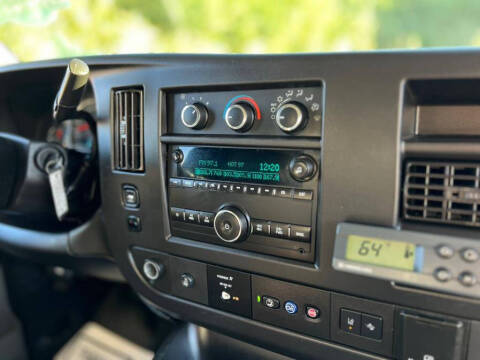 2019 GMC Savana 3500