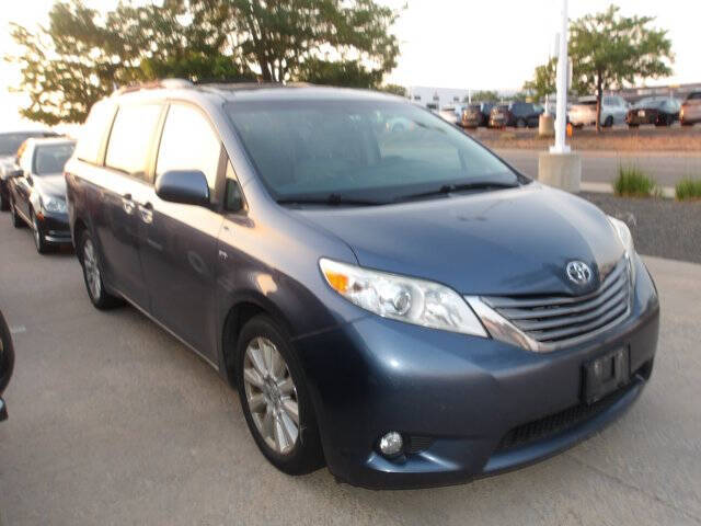 2017 Toyota Sienna