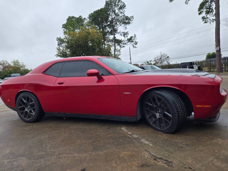 2015 Dodge Challenger R/T Plus