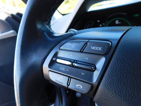 2020 Hyundai Ioniq Hybrid SE