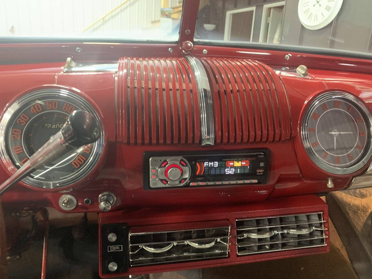 1946 Ford Super Deluxe 23