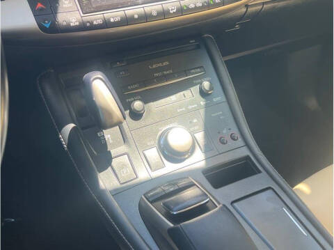2014 Lexus CT 200h