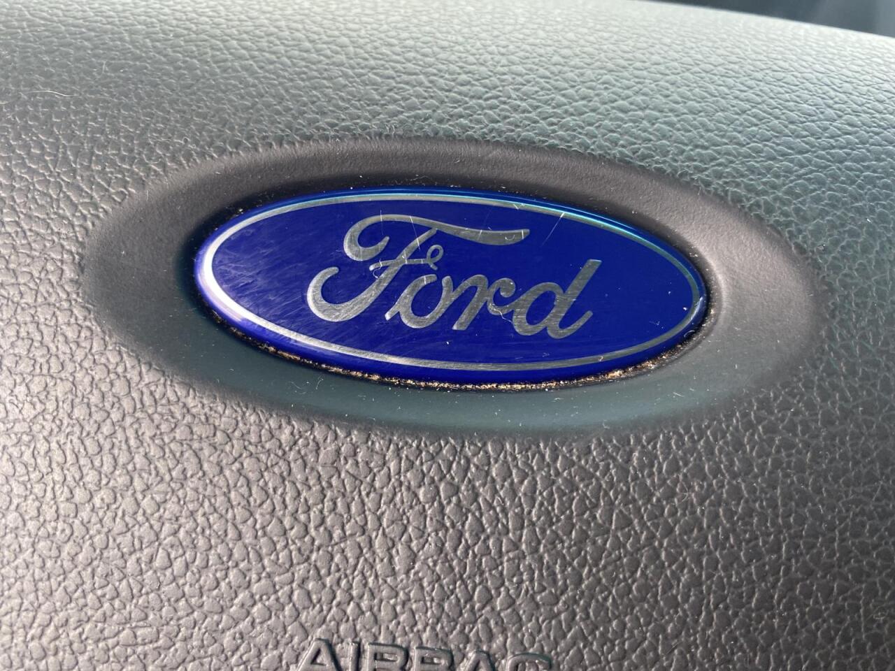 2014 Ford Explorer  - $14,995