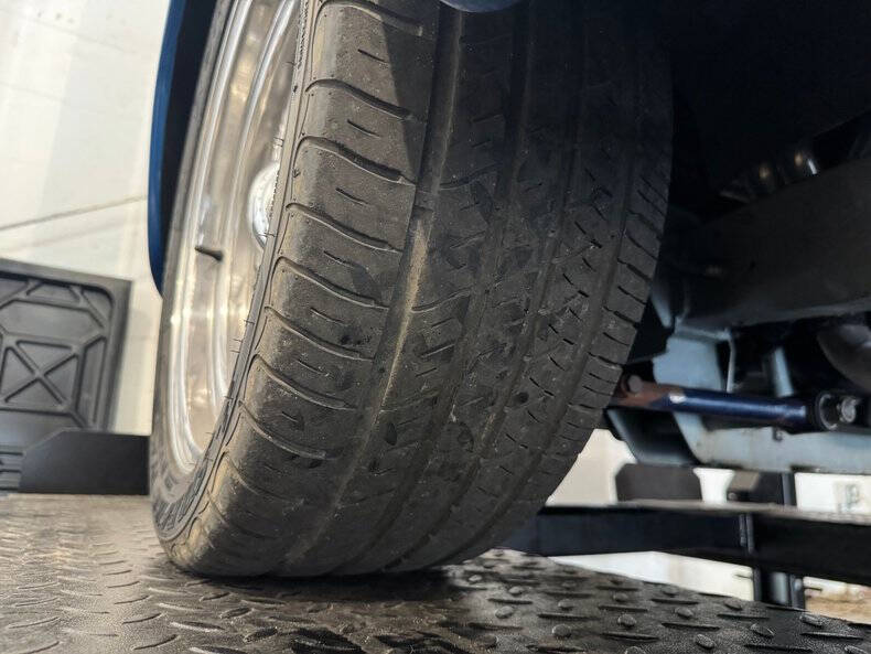 1948 Ford Super Deluxe