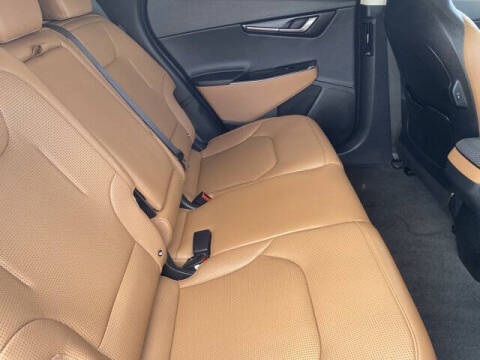 2025 Kia EV6 Wind