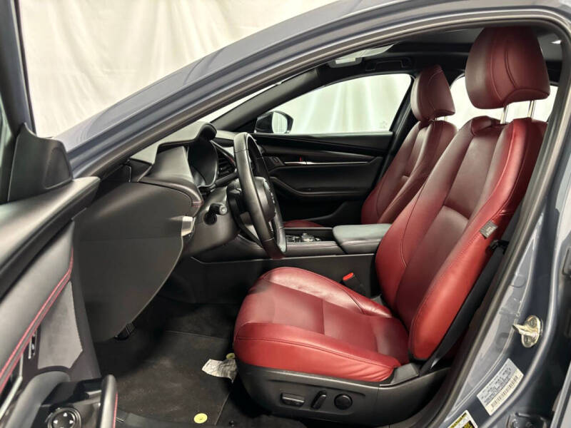 2025 Mazda Mazda3 Hatchback 2.5 S Carbon Edition