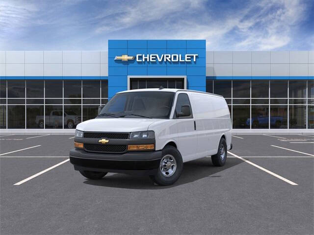 2025 Chevrolet Express 3500
