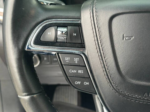 2017 Lincoln Continental Reserve