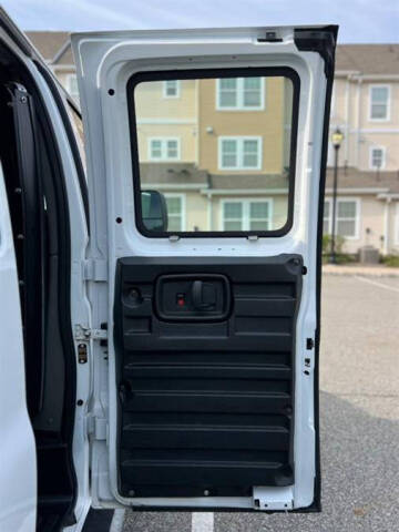 2019 GMC Savana 2500