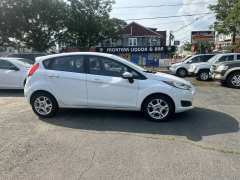 2015 Ford Fiesta SE