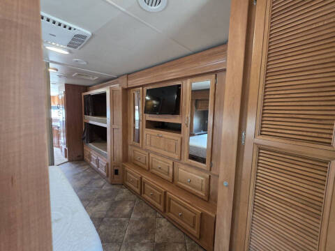 2017 NeXus RV MAYBACH
