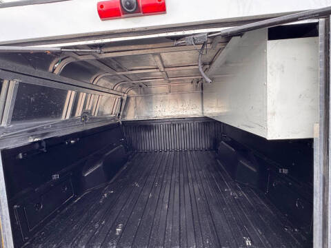 2016 Toyota Tacoma SR