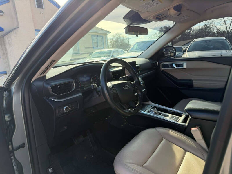 2020 Ford Explorer XLT