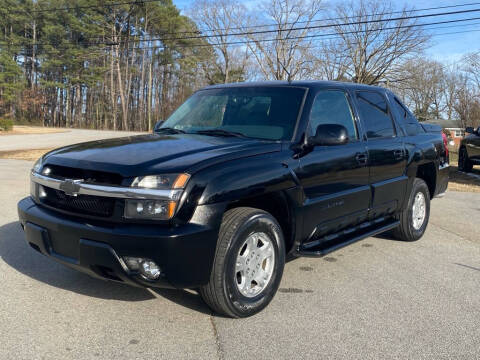2002 Chevrolet Avalanche for sale at Dogwood Motors in Raleigh NC
