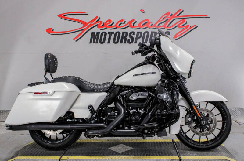 2018 Harley-Davidson Street Glide Special