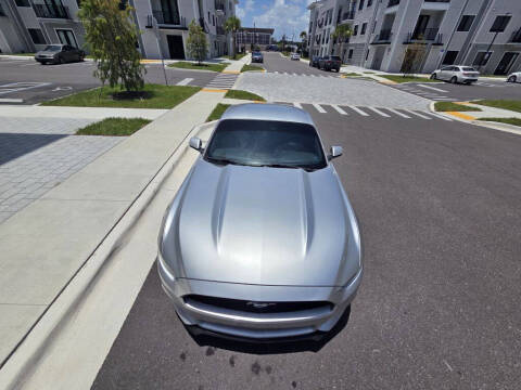 2016 Ford Mustang V6
