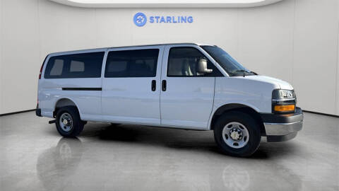 2025 Chevrolet Express LT 3500