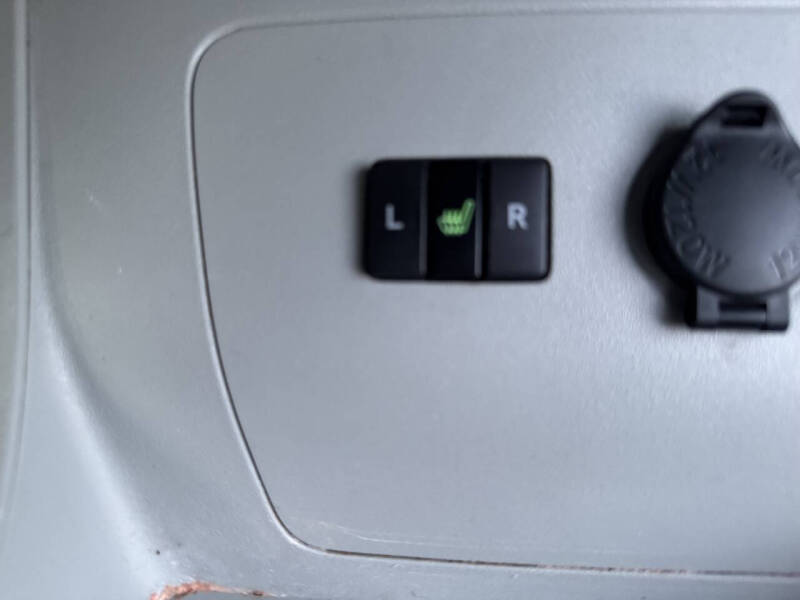 2013 Toyota Prius Four