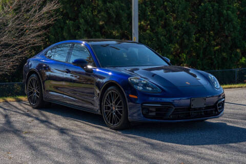 2023 Porsche Panamera Platinum Edition