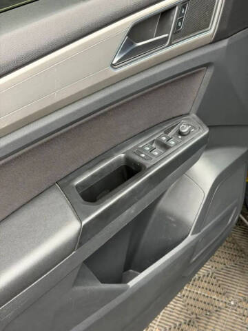 2019 Volkswagen Atlas S