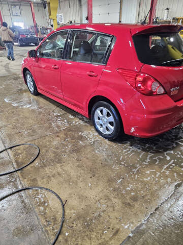 2008 Nissan Versa 1.8 SL