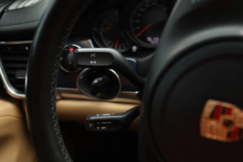 2013 Porsche Panamera