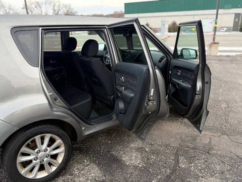 2012 Kia Soul !
