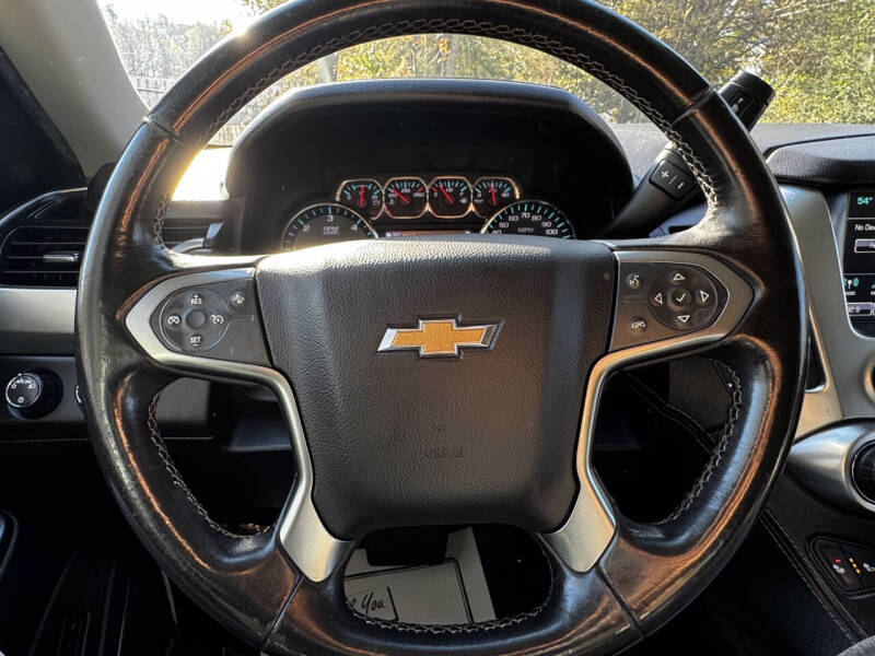 2019 Chevrolet Suburban LT