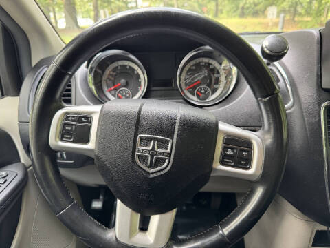 2013 Dodge Grand Caravan SE