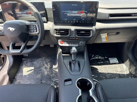 2025 Ford Mustang EcoBoost